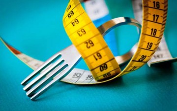 كيف تتغلّبين على تقلّبات وزنك السريعة؟